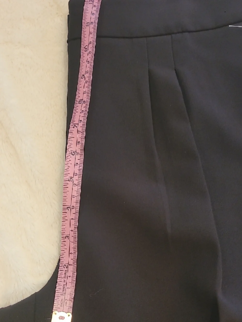 NYC Black Wide-Leg Pleated Pants - Picture 7 of 9